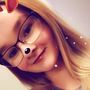 Meet your Posher, Hope